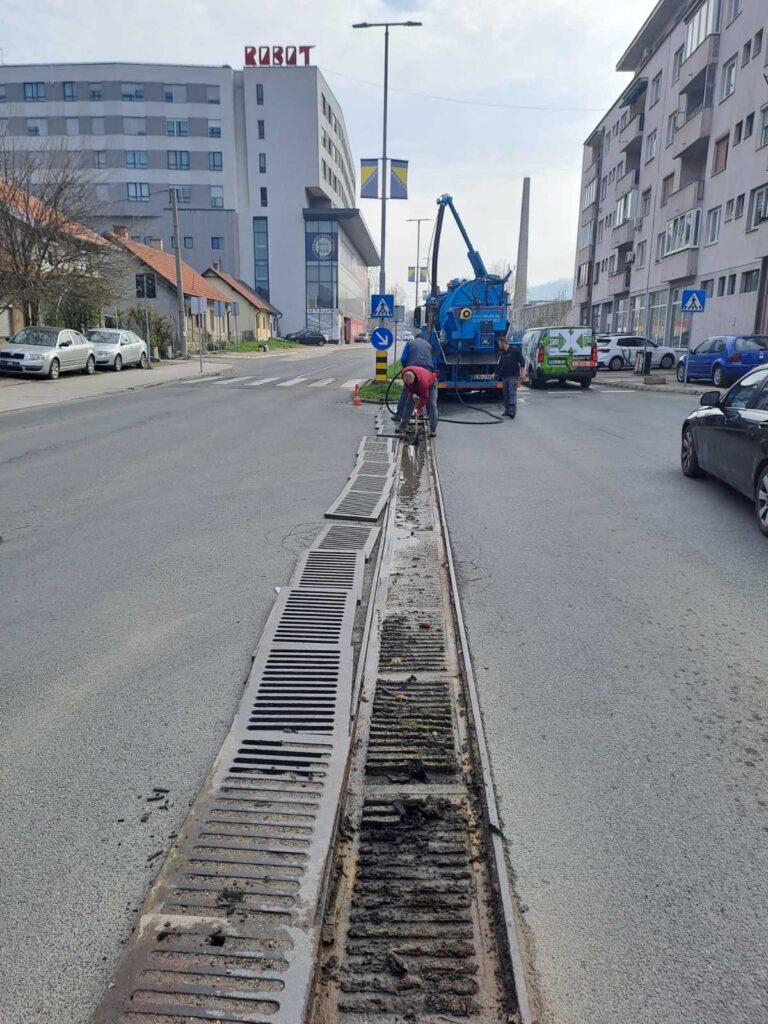 Solana kod Osnovne škole